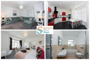 Light and spacious three bedroom house in Margate close to beach and amenities